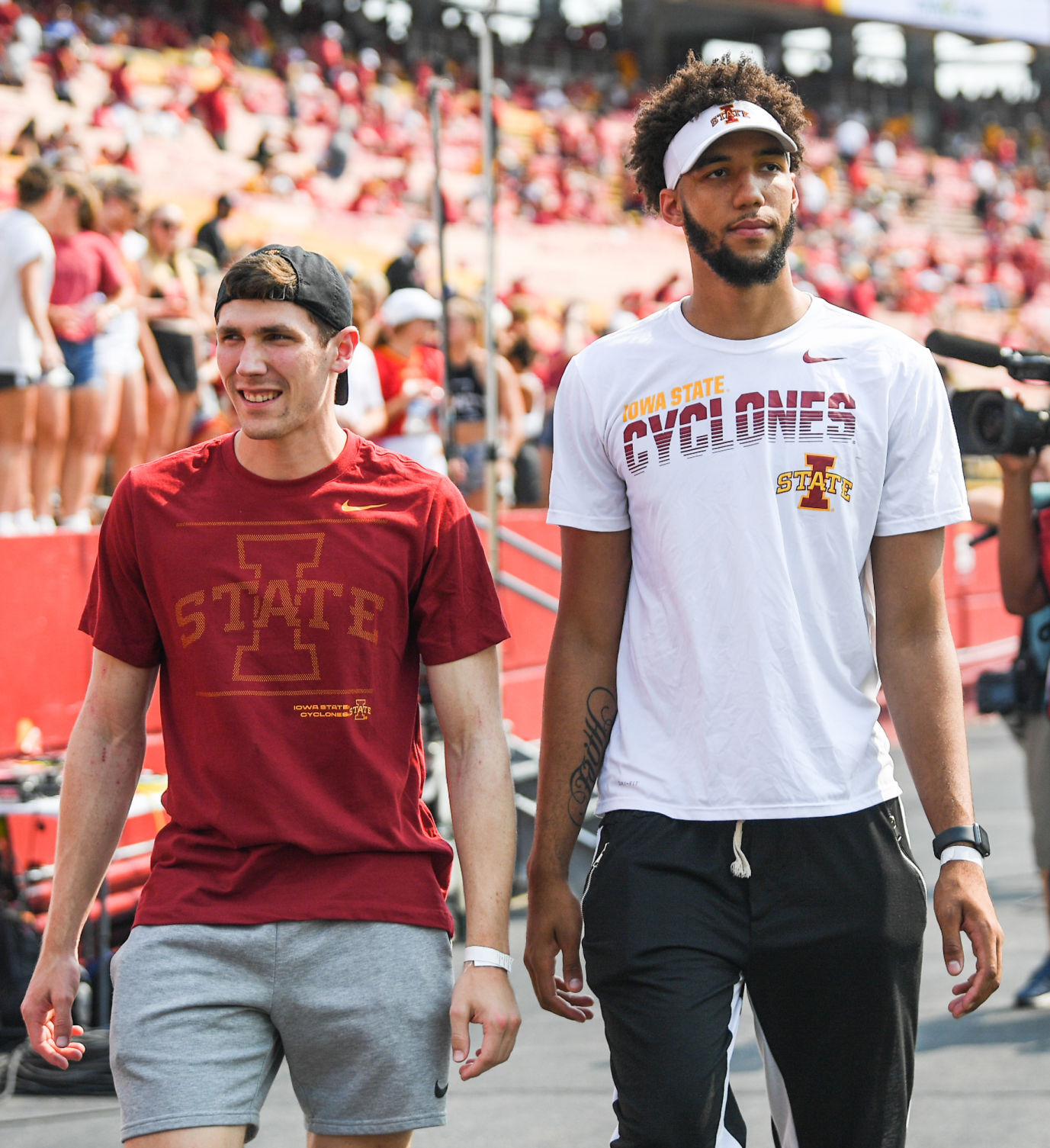 091121-qc-spt-iowa-isu-fball-015